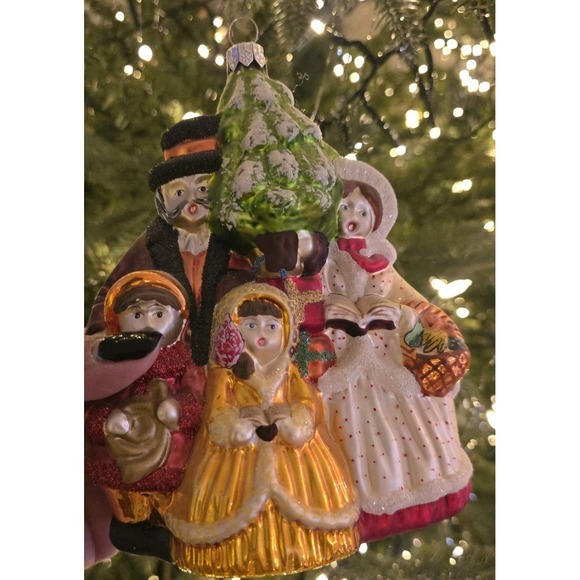 Hand-Painted Mouth-Blown Glass Christmas Ornament Victorian Carolers Poland SZ L - Picture 3 of 9